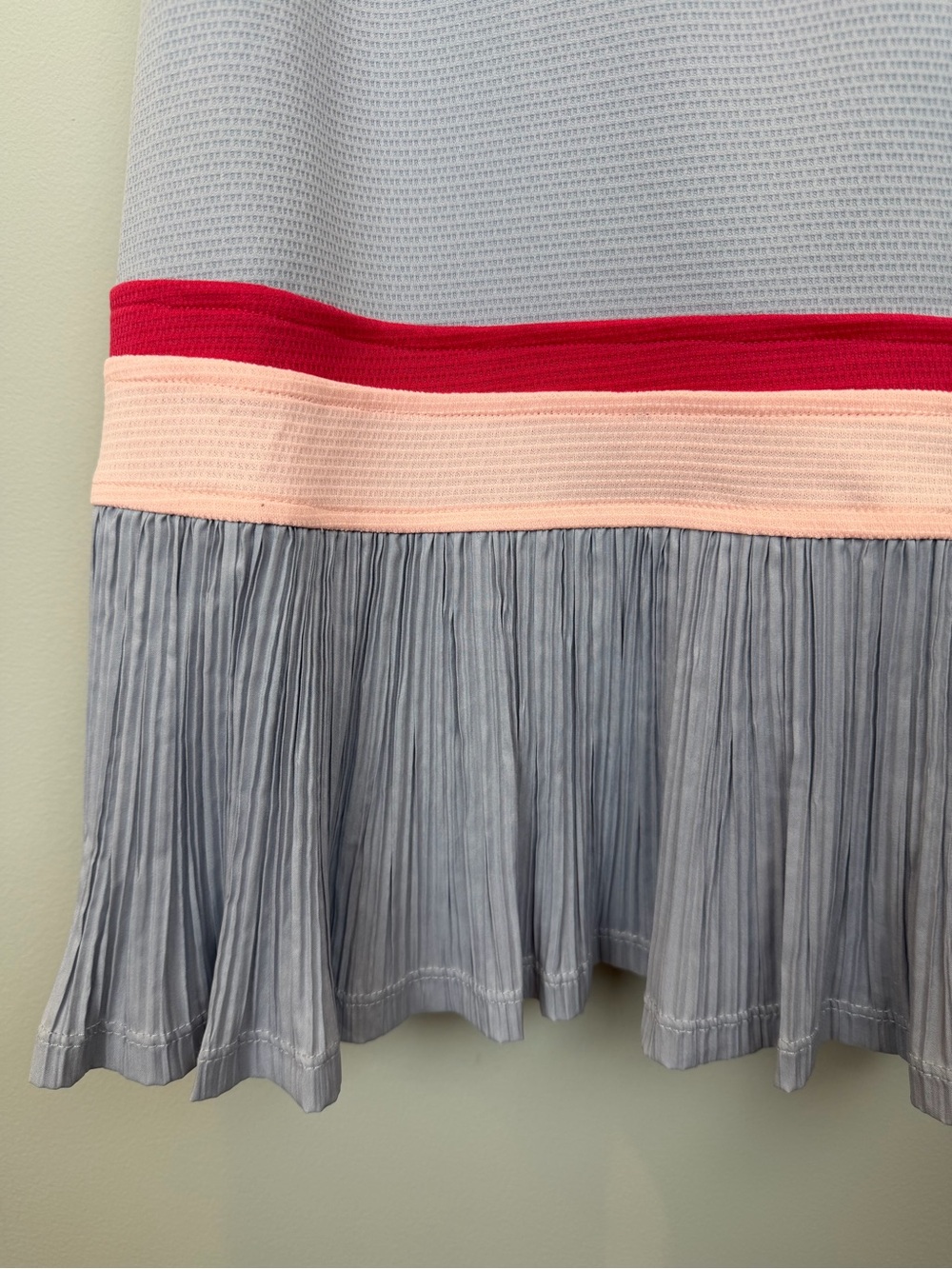 Adidas HEAT.RDY Tennis Dress XS Gray Pink Red Pleated Skirt Athletic - Picture 10 of 10